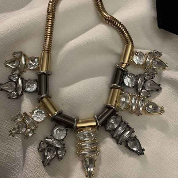 Vintage Chain Link Statement necklace - Picture 9 of 14